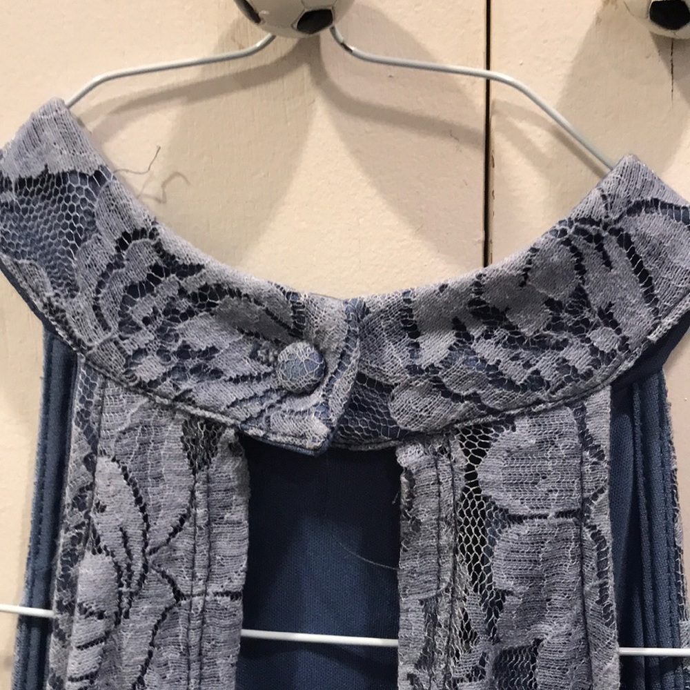 Audrey 3+1 Open Back Blue Lace Floral Romper - Picture 4 of 4